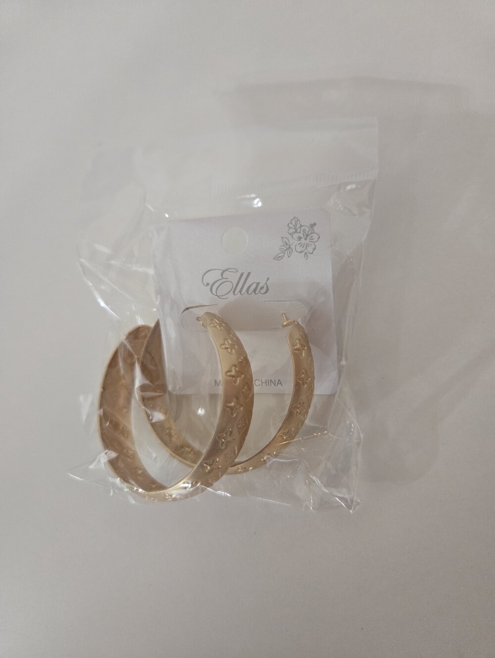 Ellas Gold Hoop Earrings With Design